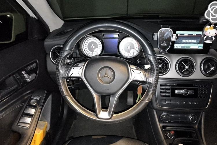 Used Mercedes-Benz GLA 2015 GLA 200 Fashion Model Steering Wheel