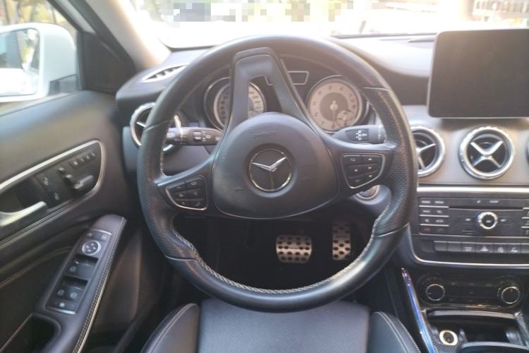 Used Mercedes-Benz GLA 2015 GLA 200 Fashion Model Steering Wheel