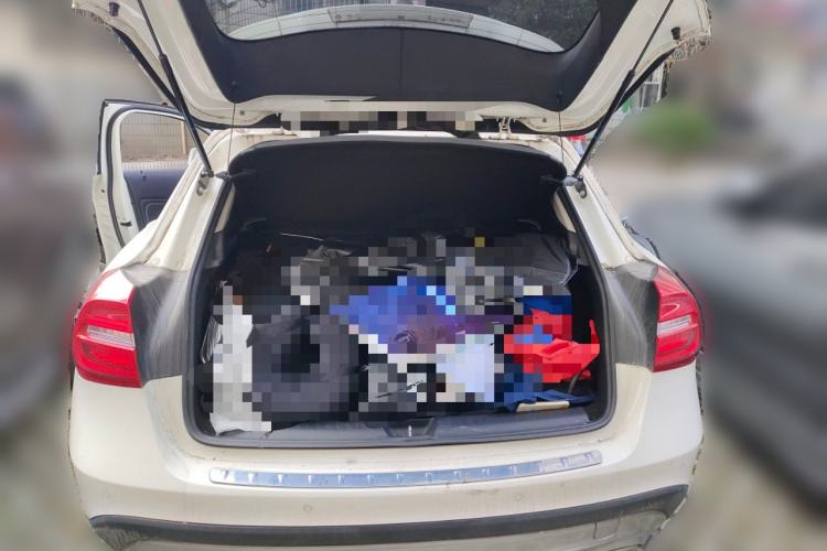 Used Mercedes-Benz GLA 2015 GLA 200 Fashion Model Trunk