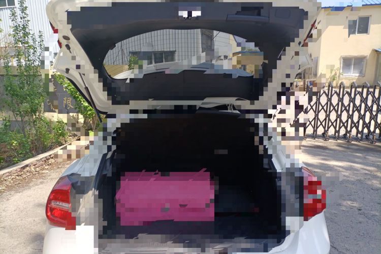 Used Mercedes-Benz GLA 2015 GLA 200 Fashion Model Trunk