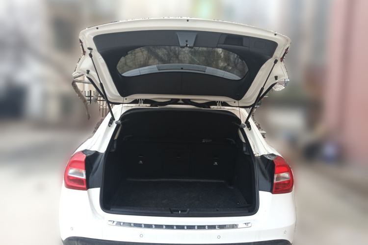 Used Mercedes-Benz GLA 2015 GLA 200 Sport Edition Trunk