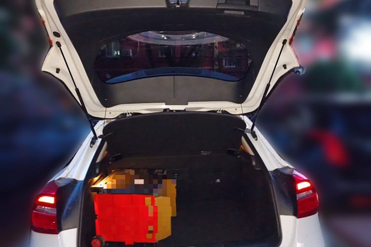 Used Mercedes-Benz GLA 2015 GLA 200 Fashion Model Trunk