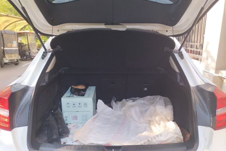 Used Mercedes-Benz GLA 2015 GLA 200 Fashion Model Trunk