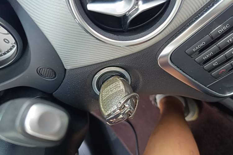Used Mercedes-Benz GLA 2015 GLA 200 Sport Edition Vehicle Key