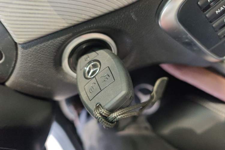 Used Mercedes-Benz GLA 2015 GLA 200 Sport Edition Vehicle Key