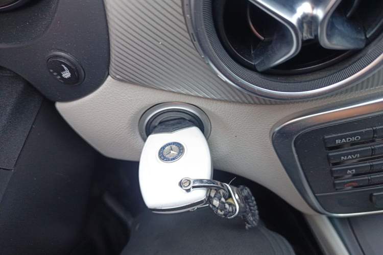 Used Mercedes-Benz GLA 2015 GLA 200 Fashion Model Vehicle Key