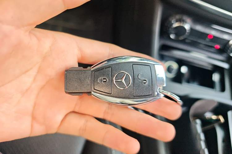 Used Mercedes-Benz GLA 2015 GLA 200 Fashion Model Vehicle Key