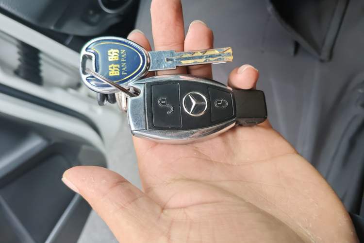Used Mercedes-Benz GLA 2015 GLA 200 Fashion Model Vehicle Key