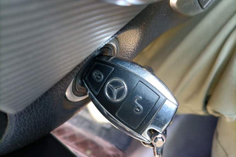 Used Mercedes-Benz GLA 2015 GLA 200 Fashion Model Vehicle Key