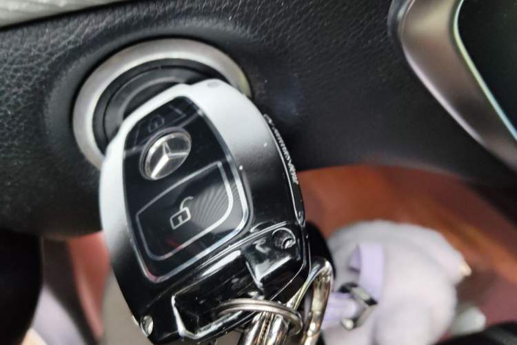 Used Mercedes-Benz GLA 2015 GLA 200 Fashion Model Vehicle Key