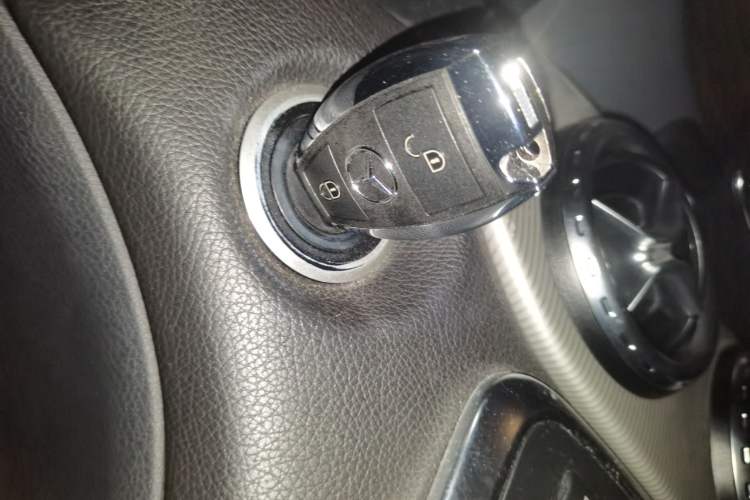 Used Mercedes-Benz GLA 2015 GLA 200 Fashion Model Vehicle Key