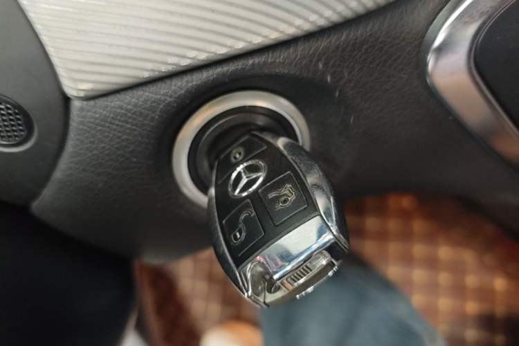 Used Mercedes-Benz GLA 2015 GLA 220 4MATIC Luxury Model Vehicle Key
