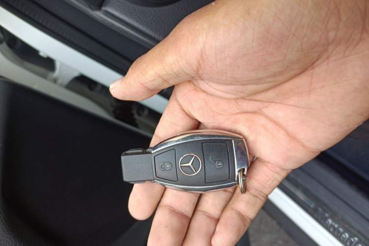 Used Mercedes-Benz GLA 2015 GLA 200 Fashion Model Vehicle Key
