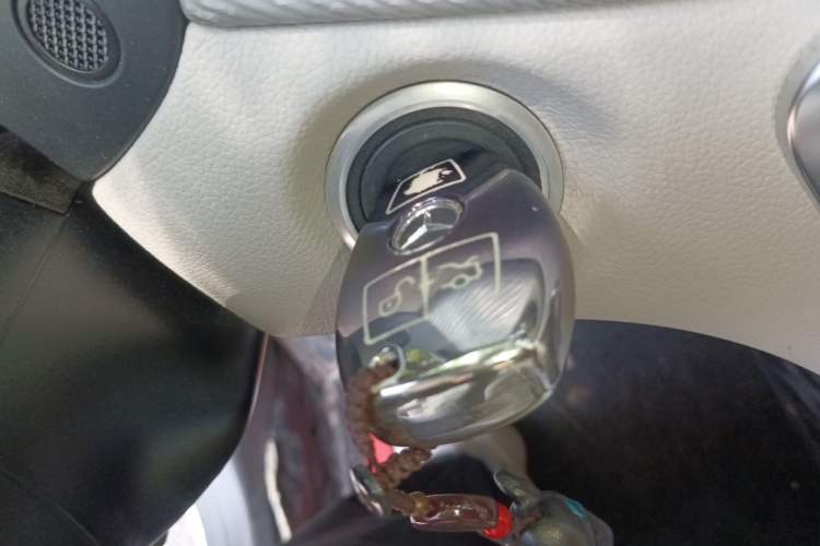 Used Mercedes-Benz GLA 2015 GLA 200 Fashion Model Vehicle Key