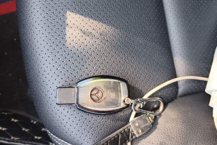 Used Mercedes-Benz GLA 2015 GLA 200 Fashion Model Vehicle Key