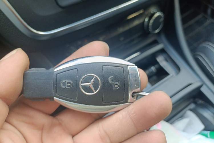 Used Mercedes-Benz GLA 2015 GLA 200 Fashion Model Vehicle Key