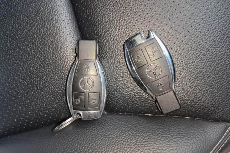 Used Mercedes-Benz GLA 2015 GLA 220 4MATIC Luxury Model Vehicle Key