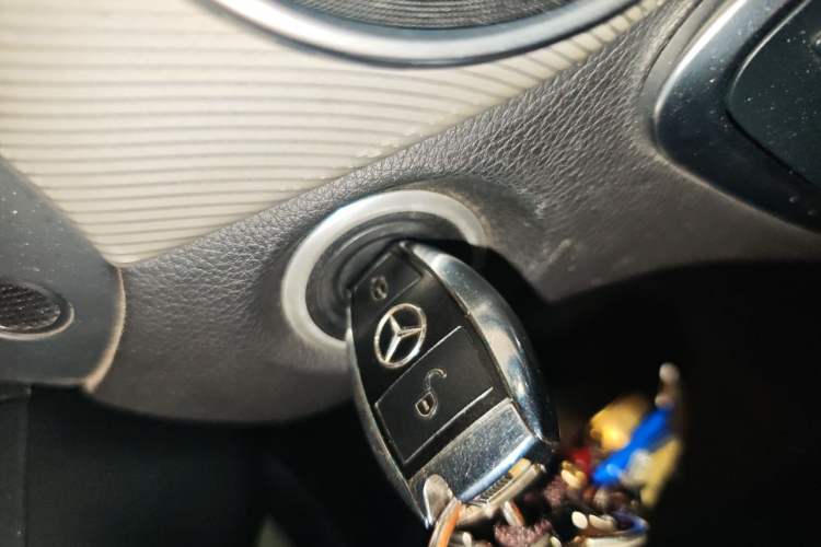 Used Mercedes-Benz GLA 2015 GLA 200 Fashion Model Vehicle Key