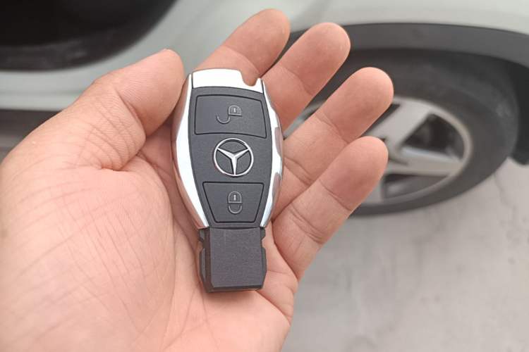 Used Mercedes-Benz GLA 2015 GLA 260 4MATIC Vehicle Key