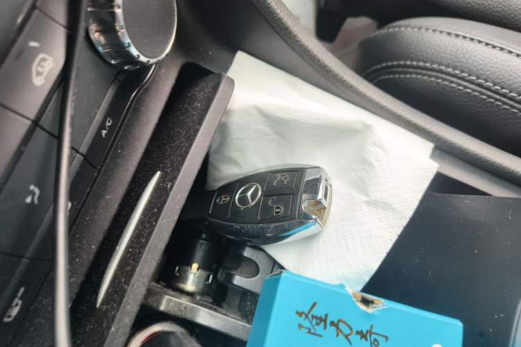 Used Mercedes-Benz GLA 2015 GLA 200 Vehicle Key