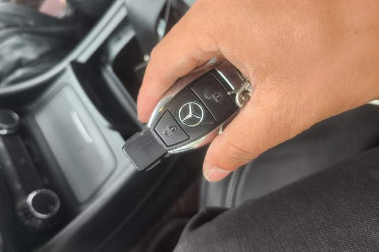 Used Mercedes-Benz GLA 2015 GLA 200 Fashion Model Vehicle Key
