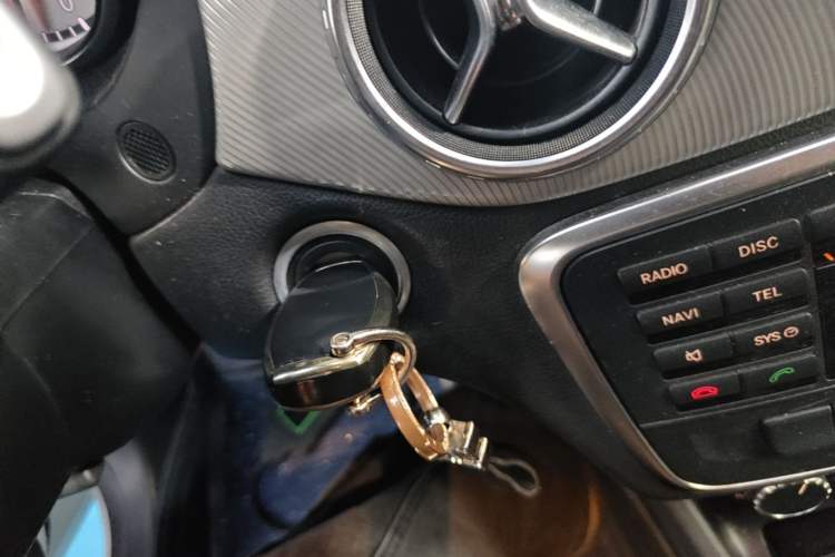 Used Mercedes-Benz GLA 2015 GLA 200 Sport Edition Vehicle Key