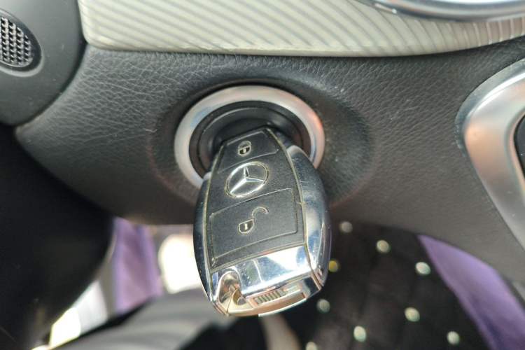 Used Mercedes-Benz GLA 2015 GLA 200 Fashion Model Vehicle Key