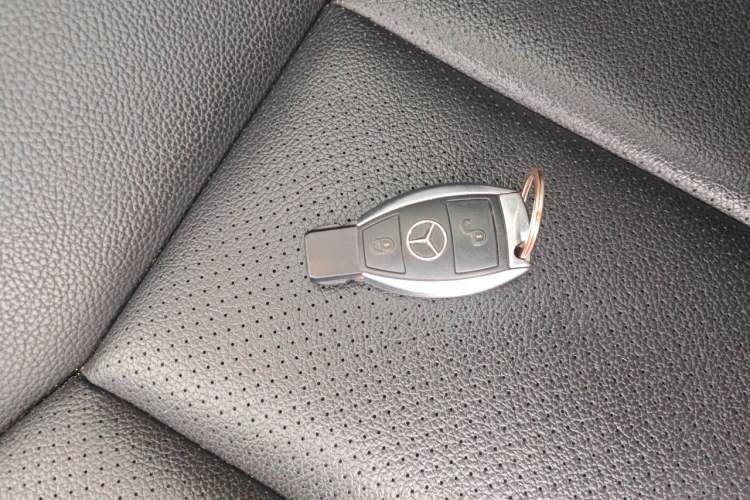 Used Mercedes-Benz GLA 2015 GLA 200 Fashion Model Vehicle Key