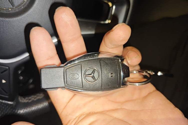 Used Mercedes-Benz GLA 2015 GLA 200 Sport Edition Vehicle Key