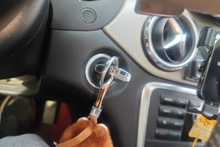 Used Mercedes-Benz GLA 2015 GLA 200 Sport Edition Vehicle Key