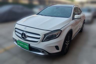 Used Mercedes-Benz GLA 2015 GLA 220 4MATIC Fashion Model