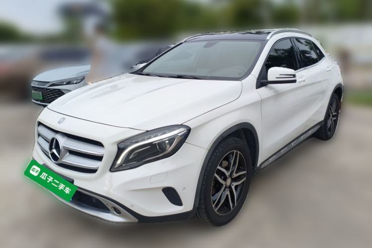 Used Mercedes-Benz GLA 2015 GLA 200 Fashion Model Guazi used car, China used car export, Used car for sale, Used cars, Cheapest cars for sale