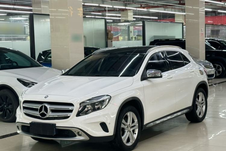 Used Mercedes-Benz GLA 2015 GLA 200 Sport Edition Guazi used car, China used car export, Used car for sale, Used Mercedes-Benz cars, Cheapest cars for sale