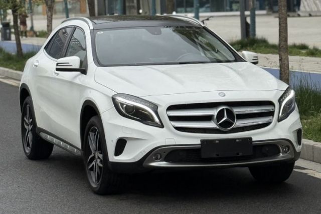 Used Mercedes-Benz GLA 2015 GLA 200 Fashion Model