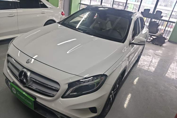 Used Mercedes-Benz GLA 2015 GLA 200 Fashion Model Guazi used car, China used car export, Used car for sale, Used cars, Cheapest cars for sale