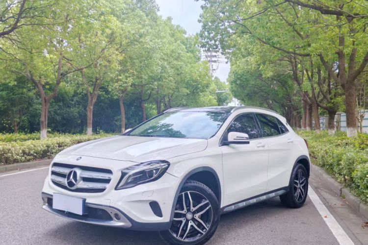 Ojetý Mercedes-Benz GLA 2015 GLA 200 Fashion Model Guazi used car, China used car export, Used car for sale, Used  cars, Cheapest cars for sale