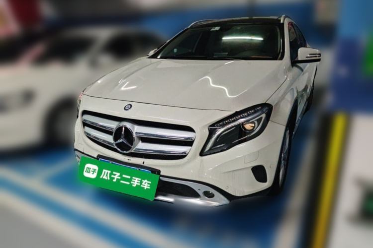 Used Mercedes-Benz GLA 2015 GLA 200 Guazi used car, China used car export, Used car for sale, Used  cars, Cheapest cars for sale