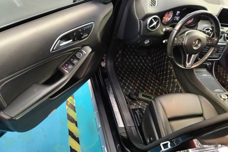 Used Mercedes-Benz GLA 2016 GLA 200 Fashion Model Driver Seat