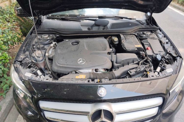 Used Mercedes-Benz GLA 2016 GLA 200 Sport Edition Engine Bay