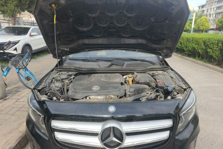 Used Mercedes-Benz GLA 2016 GLA 200 Sport Edition Engine Bay