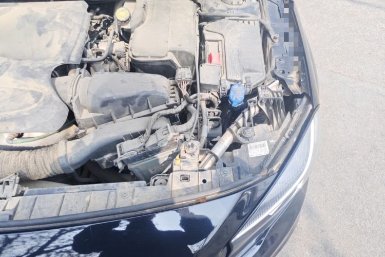 Used Mercedes-Benz GLA 2016 GLA 200 Sport Edition Engine Bay Left