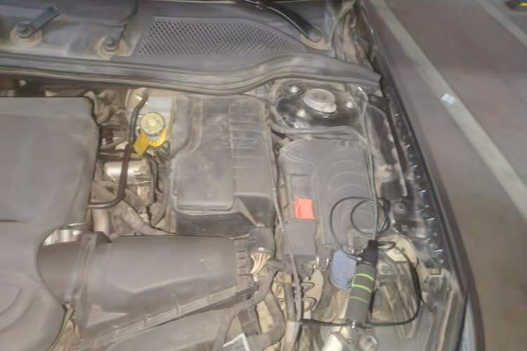 Used Mercedes-Benz GLA 2016 GLA 200 Sport Edition Engine Bay Left