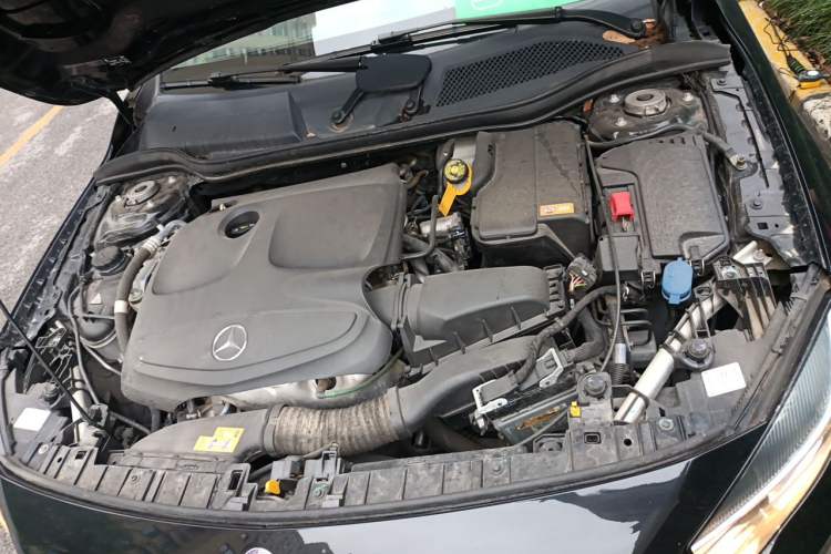 Used Mercedes-Benz GLA 2016 GLA 200 Sport Edition Engine Bay