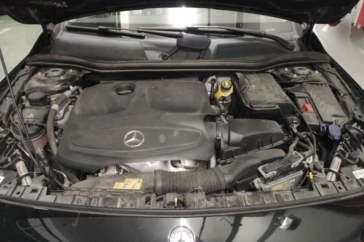 Used Mercedes-Benz GLA 2016 GLA 220 4MATIC Fashion Edition Engine Bay