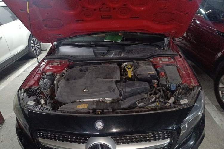 Used Mercedes-Benz GLA 2016 GLA 200 Sport Edition Engine Bay