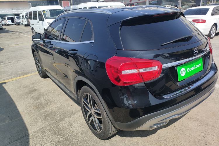 Used Mercedes-Benz GLA 2016 GLA 220 4MATIC Fashion Edition Exterior 2