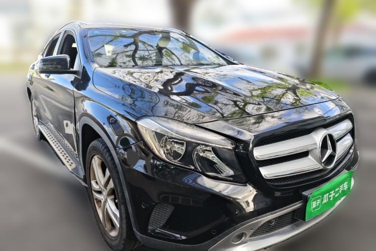 Used Mercedes-Benz GLA 2016 GLA 200 Sport Edition Front Right 45 Deg