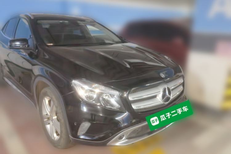 Used Mercedes-Benz GLA 2016 GLA 200 Sport Edition Front Right 45 Deg