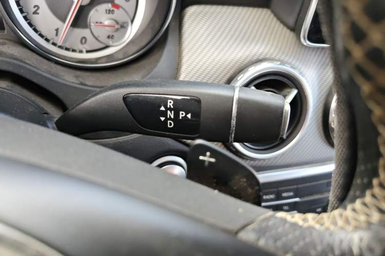 Used Mercedes-Benz GLA 2016 GLA 200 Sport Edition Gear Lever