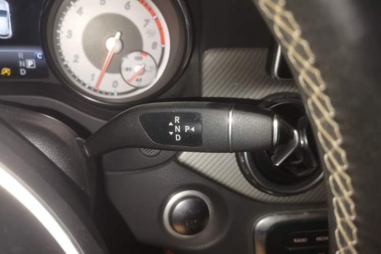 Used Mercedes-Benz GLA 2016 GLA 200 Sport Edition Gear Lever